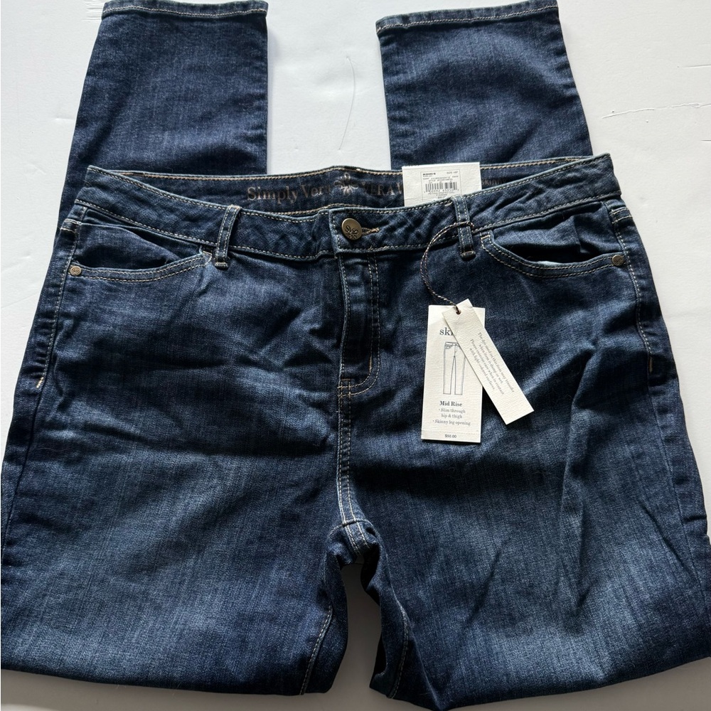 New 16P simply Vera Vera wang skinny jeans